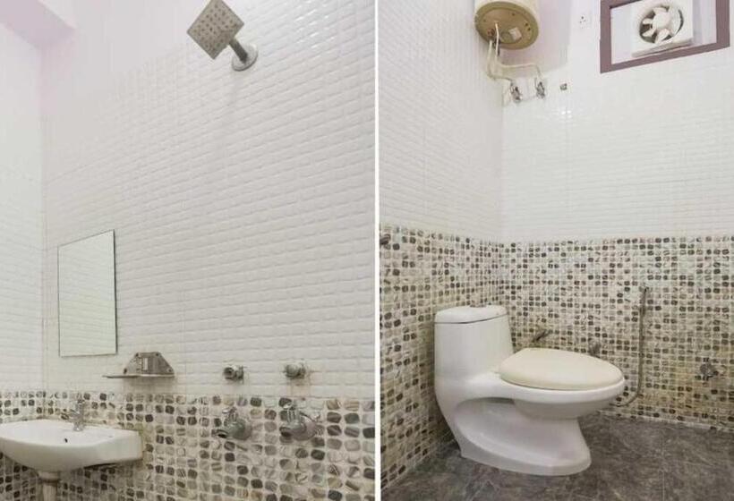 Hotelli Oyo 80775 H Up Inn