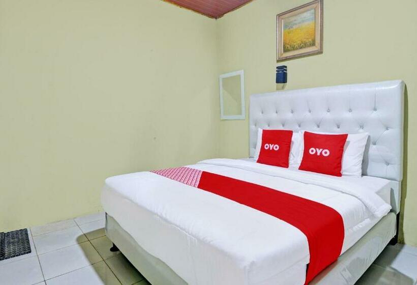 Hotel Oyo 92206 Maharani Guest House Syariah
