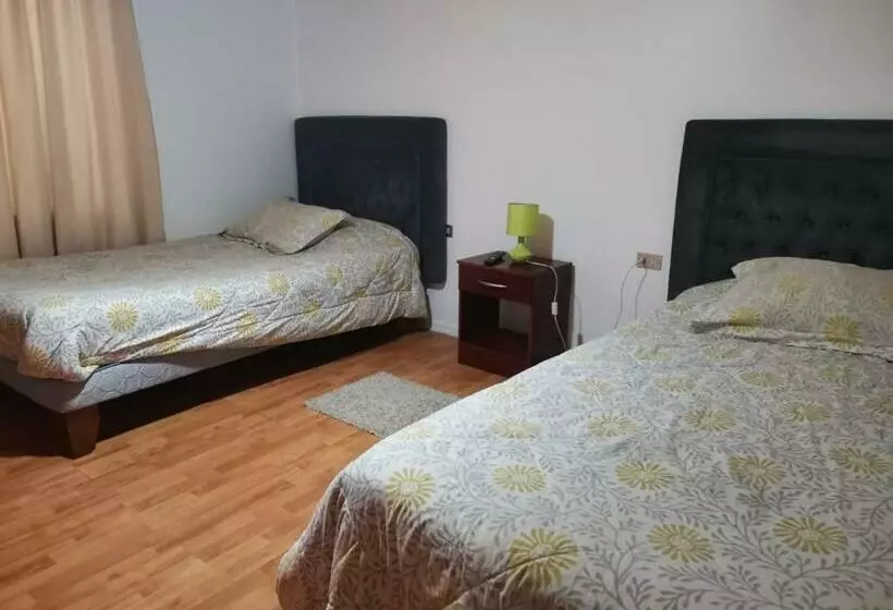 ペンション Hostal Gilbert Los Angeles