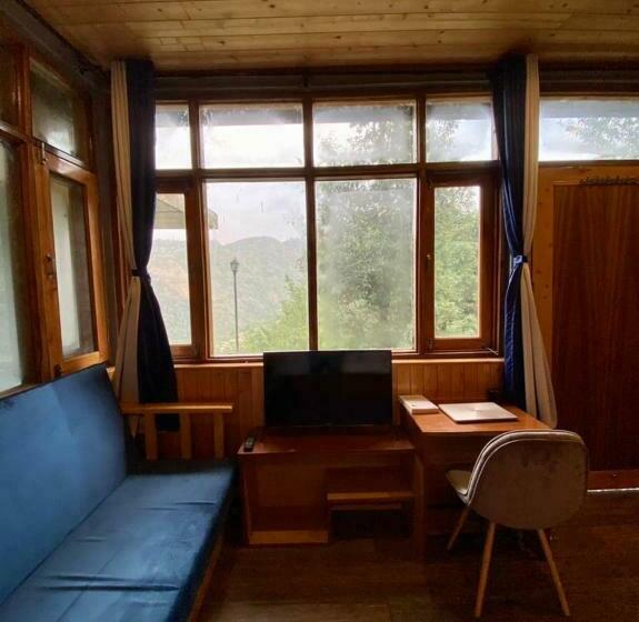 פנסיון Lacasa Luxury Stays