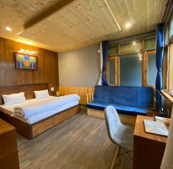 פנסיון Lacasa Luxury Stays