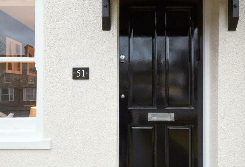 ユースホステル 51 Risbygate Street Bury St Edmunds