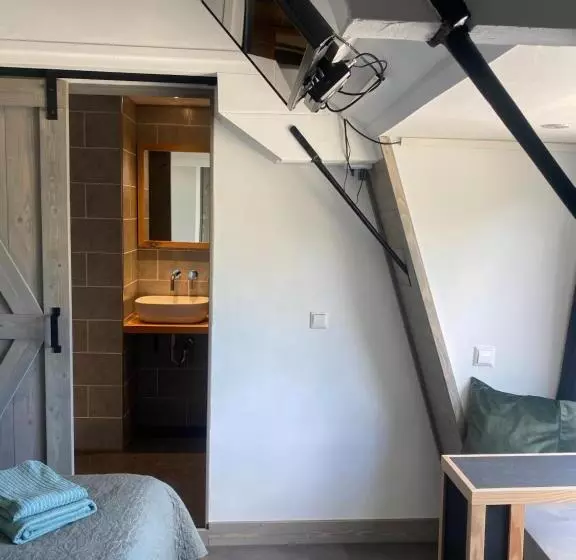 ベッドアンドブレックファースト De Bloesem