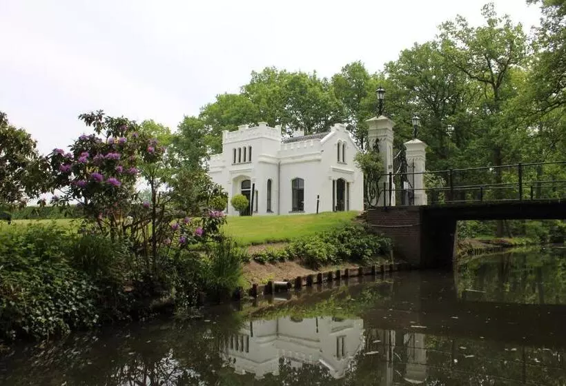 ベッドアンドブレックファースト De Bloesem