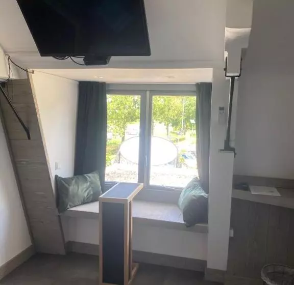 ベッドアンドブレックファースト De Bloesem