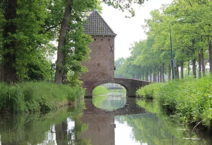 ベッドアンドブレックファースト De Bloesem