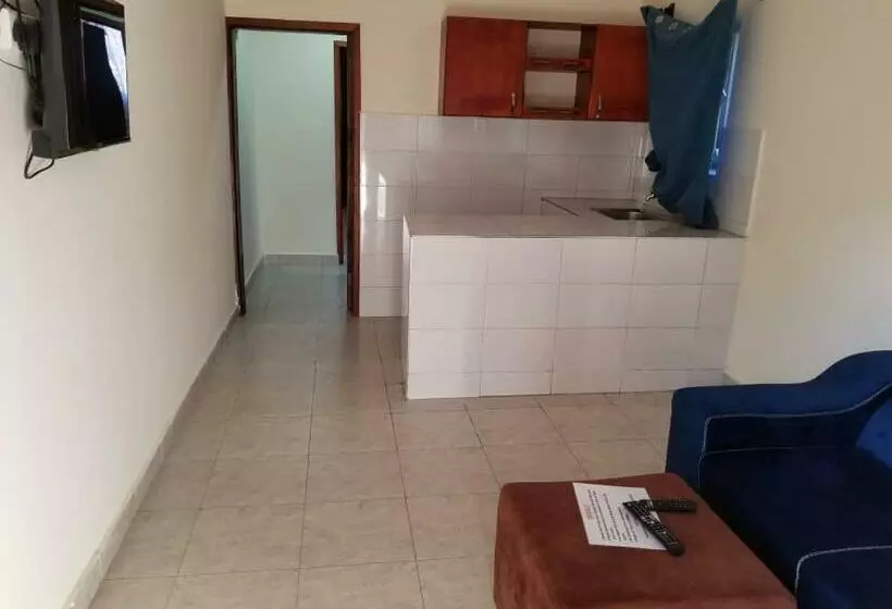 تختخواب و صبحانه Njojo Guest House