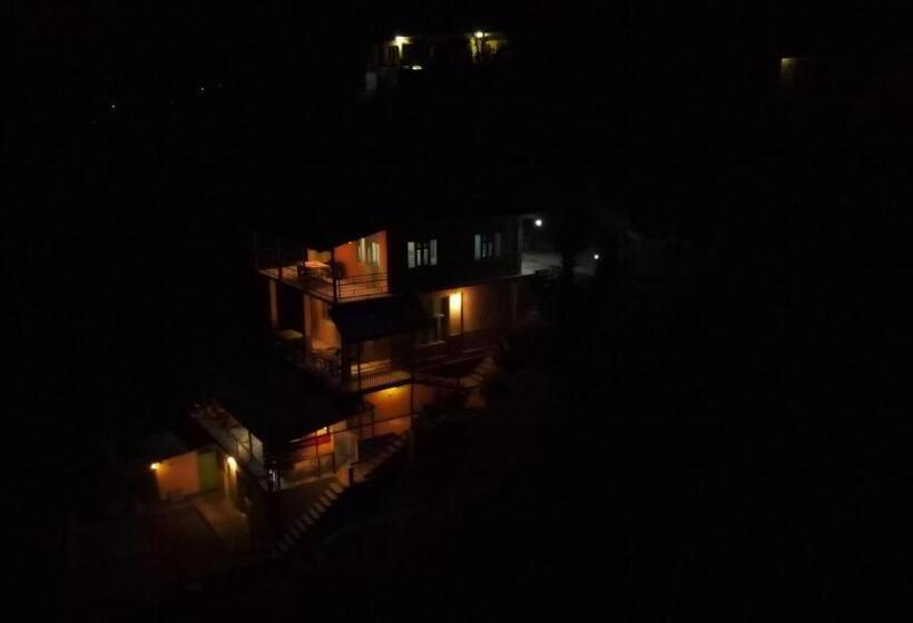 Bed and Breakfast The Moon Light Home Stay