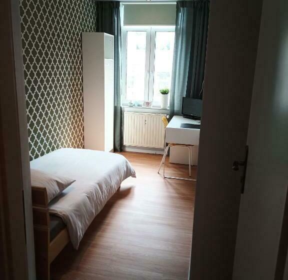 住宿加早餐 Zur Friedrichsruh