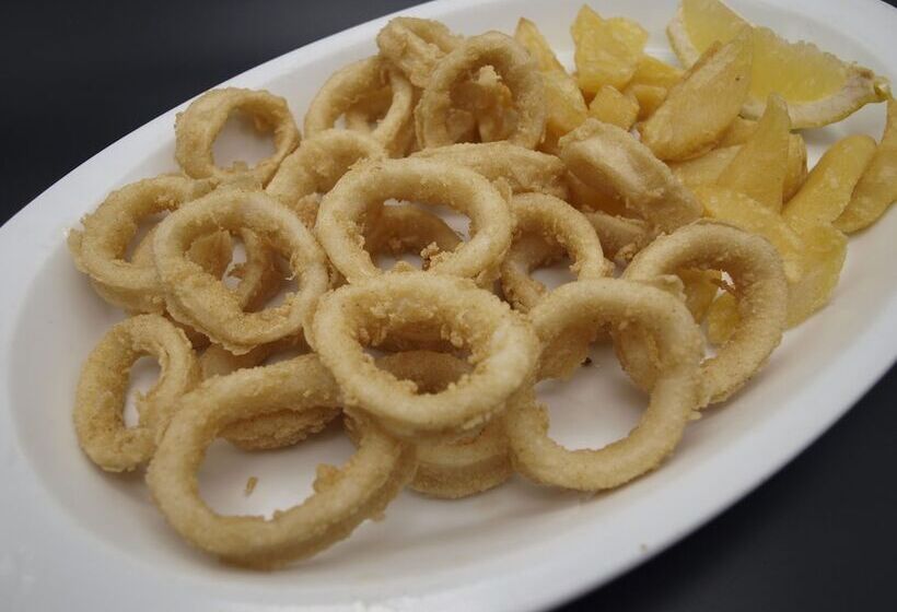 בית מלון כפרי Hostal Restaurante El Paisano