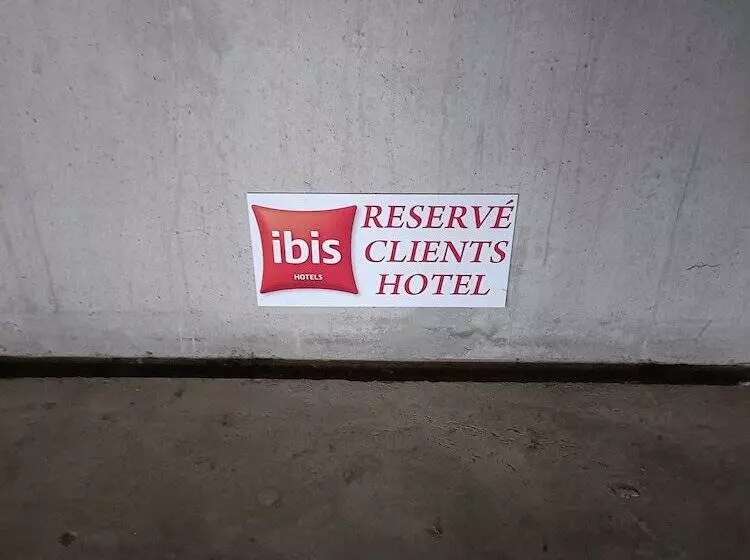 ホテル Ibis Bourgoin Jallieu Medipole