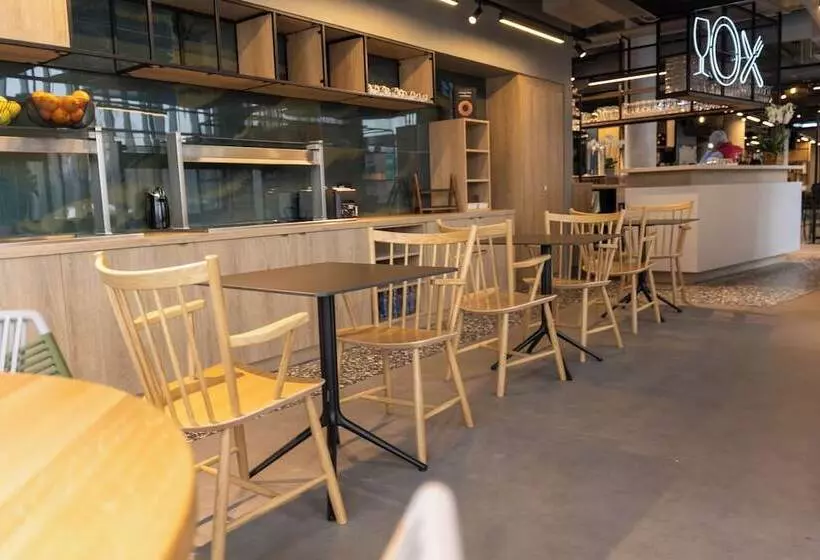 ホテル Ibis Bourgoin Jallieu Medipole