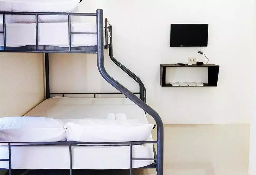 ホテル L And V Bantayan Guest House