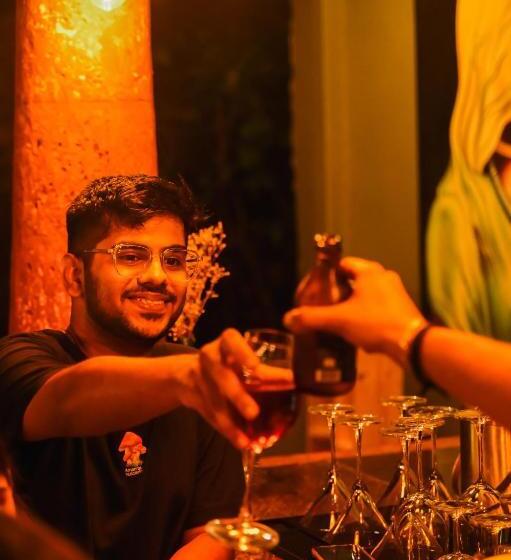 호텔 Locomo Boutique, Morjim Stay Work Eat