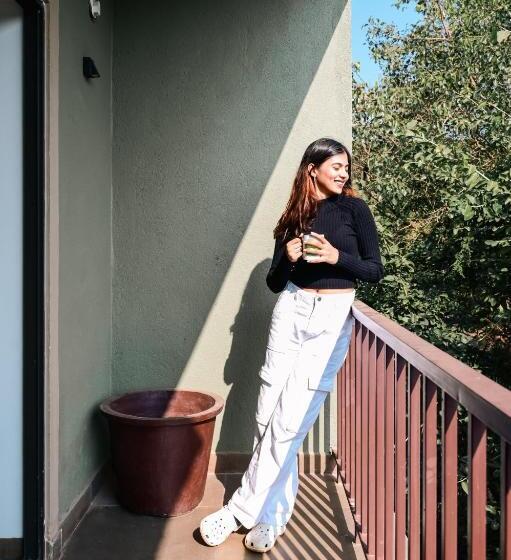 호텔 Locomo Boutique, Morjim Stay Work Eat