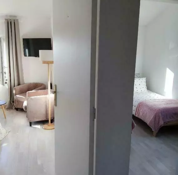 Les Terrasses B&b Avec Piscine Privée