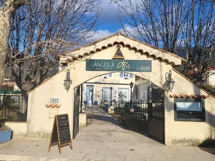 ペンション Akwaba Chez Ouli