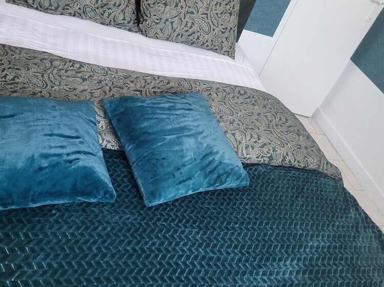 ペンション Akwaba Chez Ouli