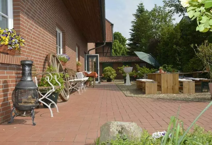 Majatalo Gästezimmer Emmis Erbe