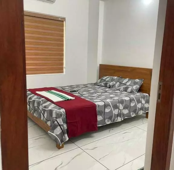 پانسیون Live Deluxe Apartment