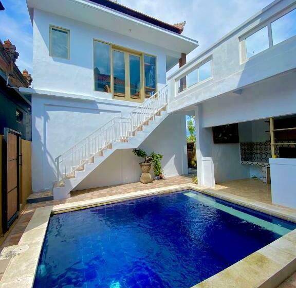 פנסיון Rumah Kita