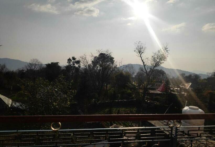 Pensiune Utopia Homes