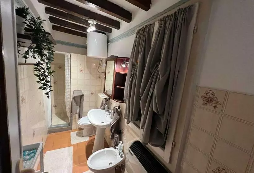 ریوکان B&b Reby