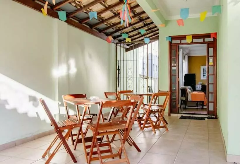 Trem Bão De Ficar Hostel