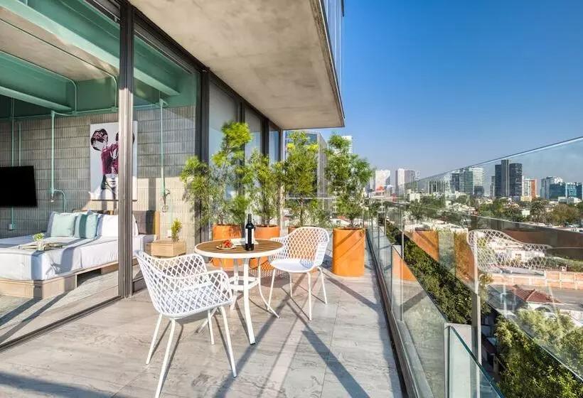 Utopic Polanco By Uliv