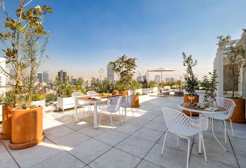 Utopic Polanco By Uliv