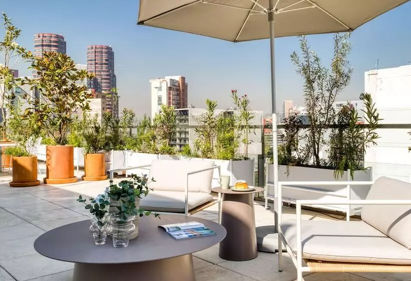 Utopic Polanco By Uliv