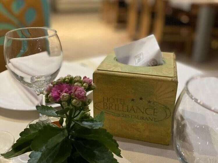 هتل Brilliance