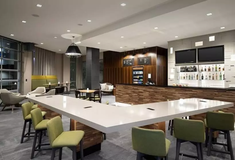 Hotelli Courtyard By Marriott Nanaimo