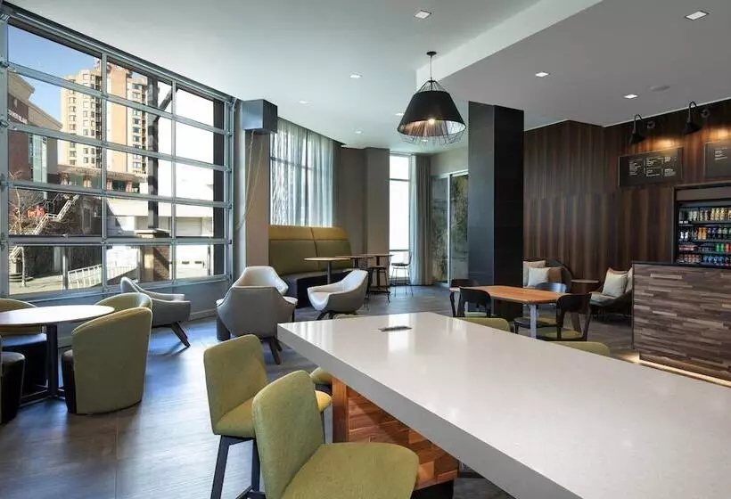 Hotelli Courtyard By Marriott Nanaimo