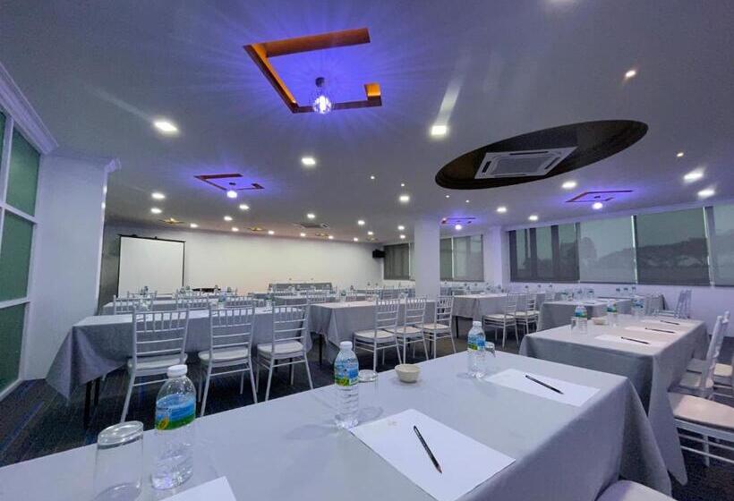 בית מלון כפרי Dsh