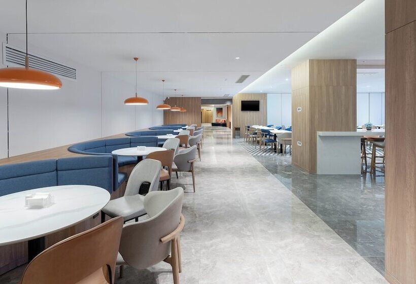 ホテル Holiday Inn Express Kunming Panlong, An Ihg