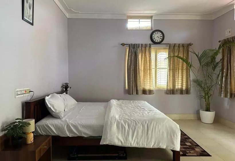 Hotel Rustic Village Farmhouse