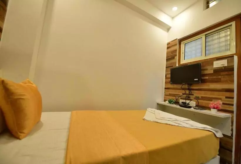 Hotel Surya Lodge
