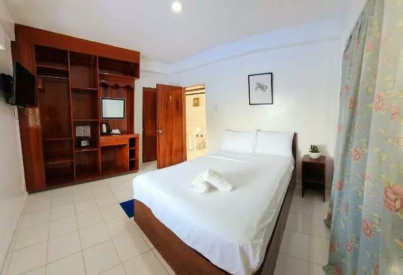 Hotelli The Victorian By Stevrena Accommodations