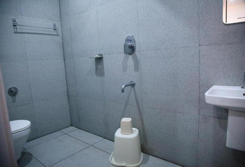 בית מלון כפרי Thekkady Travel Rooms