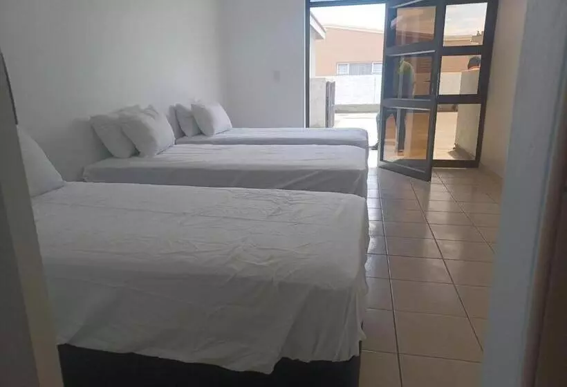 پانسیون Carlo S Boutique Guesthouse