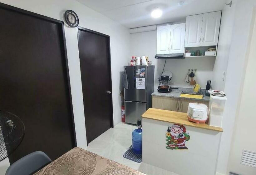 Pension (Hôtel basse catégorie) Jerico’s Crib