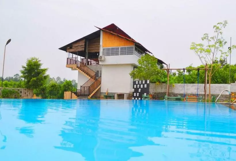 ペンション Luxury Rooms Cinnamon Nature Resort