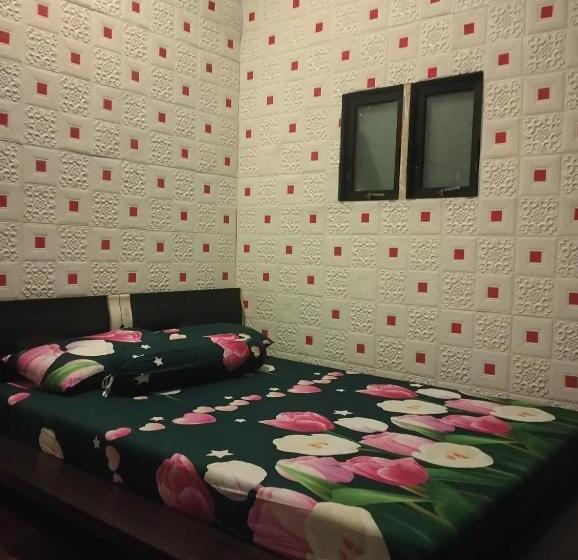 פנסיון Villa Paiton Bromo