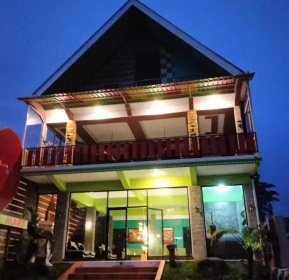 Pensió Villa Paiton Bromo