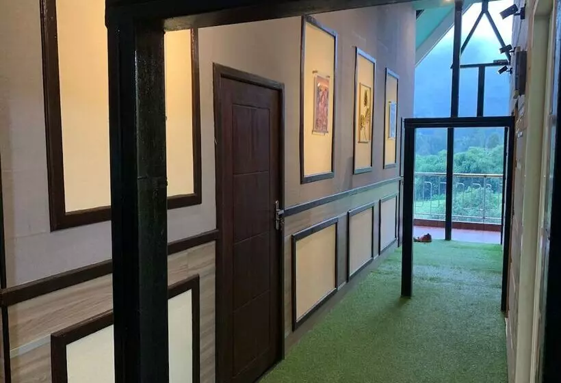 Pensió Villa Paiton Bromo