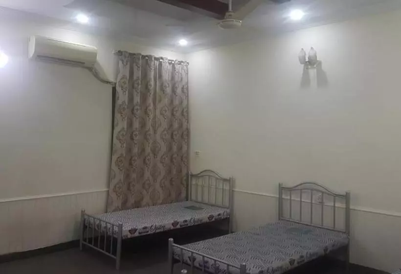 Residency Girls Hostel   For Females Only
