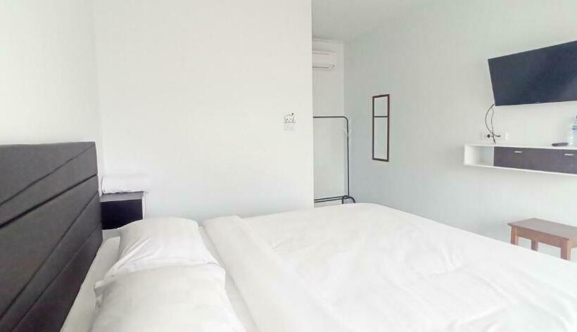 Weh Ocean Dive Resort