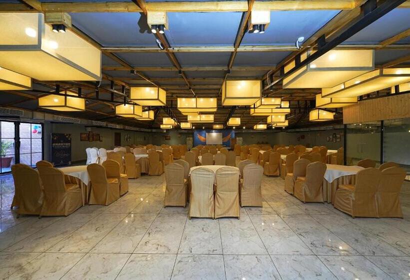 Anantum Gateway Resorts