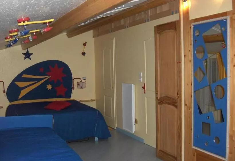 ベッドアンドブレックファースト Chambres D Hôtes De La Templerie Moulin